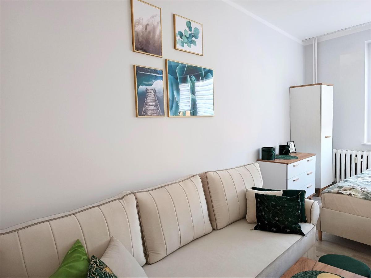 Szmaragdowy Apartament Przy Ulicy Opolskiej Tarnowskie Góry Exteriér fotografie