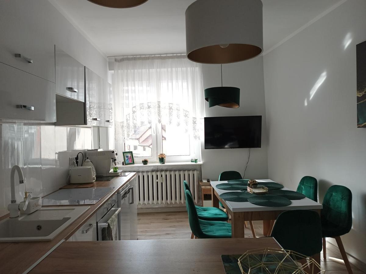 Szmaragdowy Apartament Przy Ulicy Opolskiej Tarnowskie Góry Exteriér fotografie