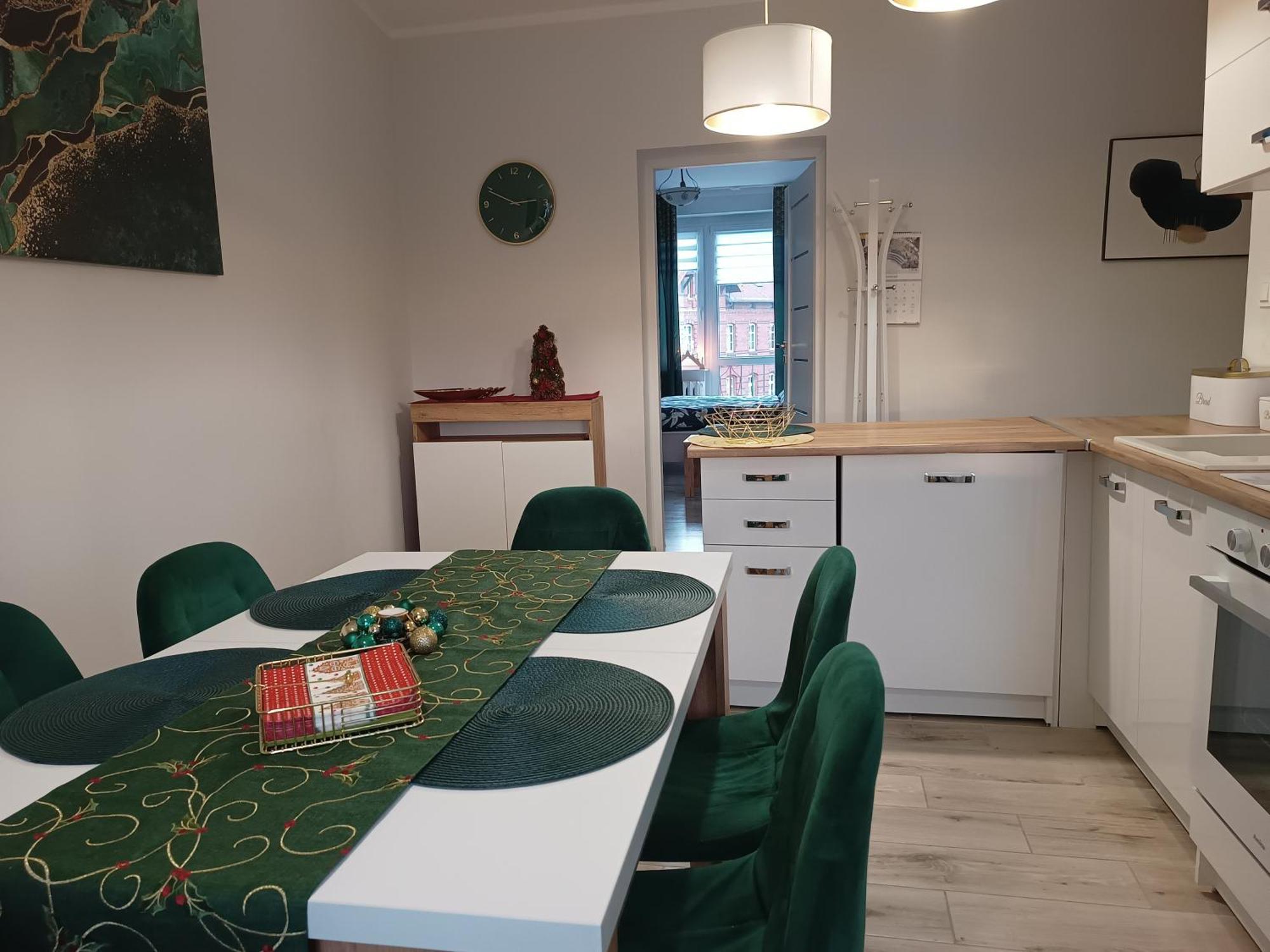 Szmaragdowy Apartament Przy Ulicy Opolskiej Tarnowskie Góry Exteriér fotografie